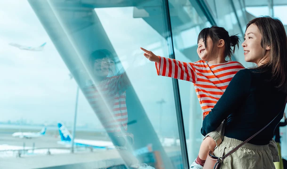 Stay cyber-safe this summer, from the airport lounge to the yacht deck - BlackCloak
